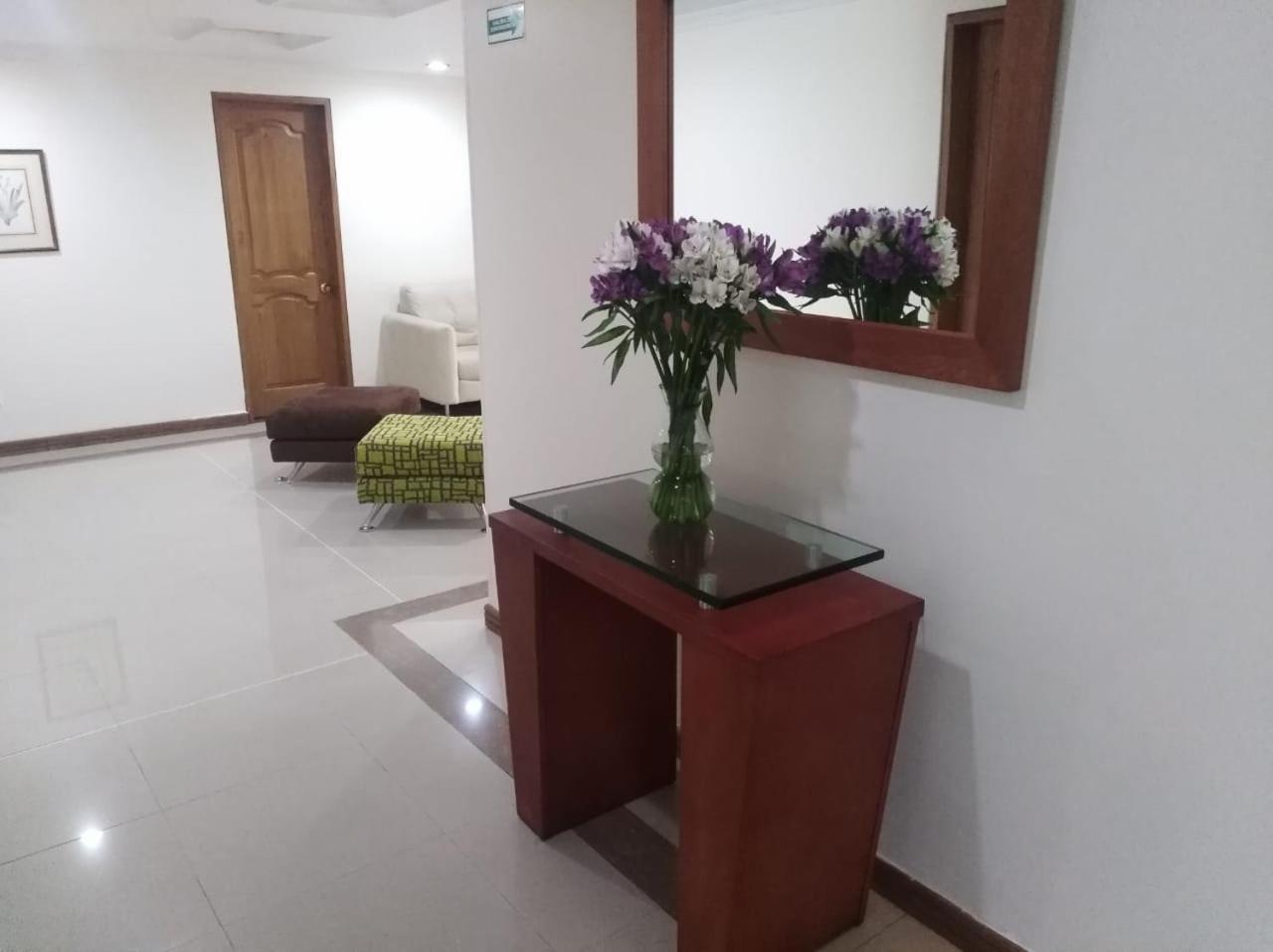 Hotel Casa La Riviera Богота Екстер'єр фото