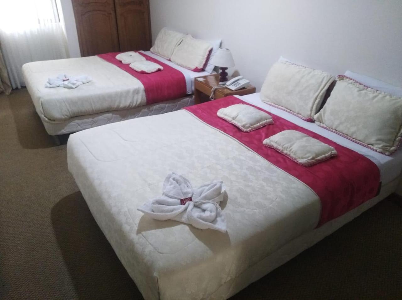 Hotel Casa La Riviera Богота Екстер'єр фото